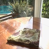Empty ashtray marble pocket
