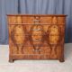 Commode Louis Philippe en ronce de noyer