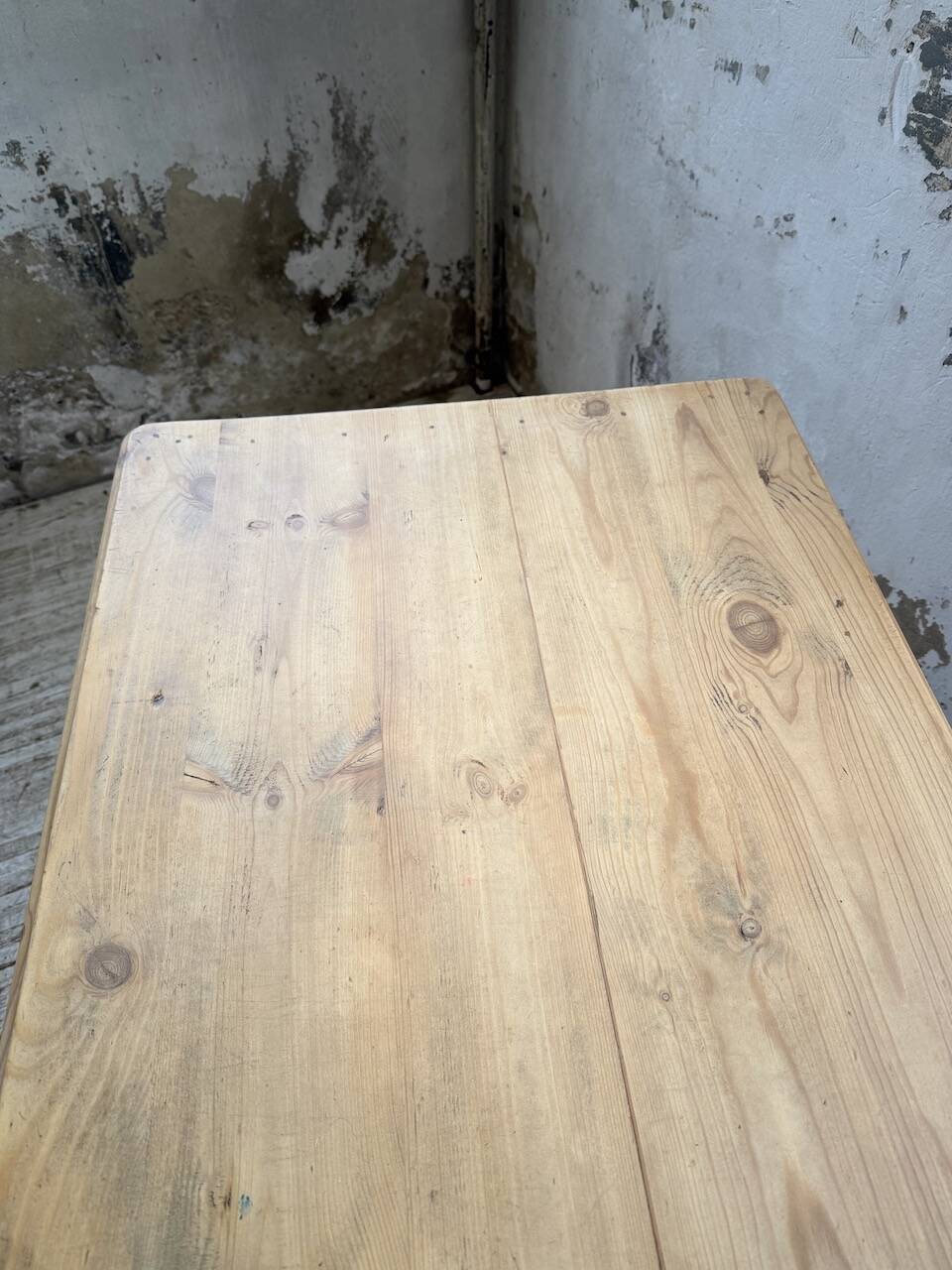 Blonde walnut desk and pine top 1900