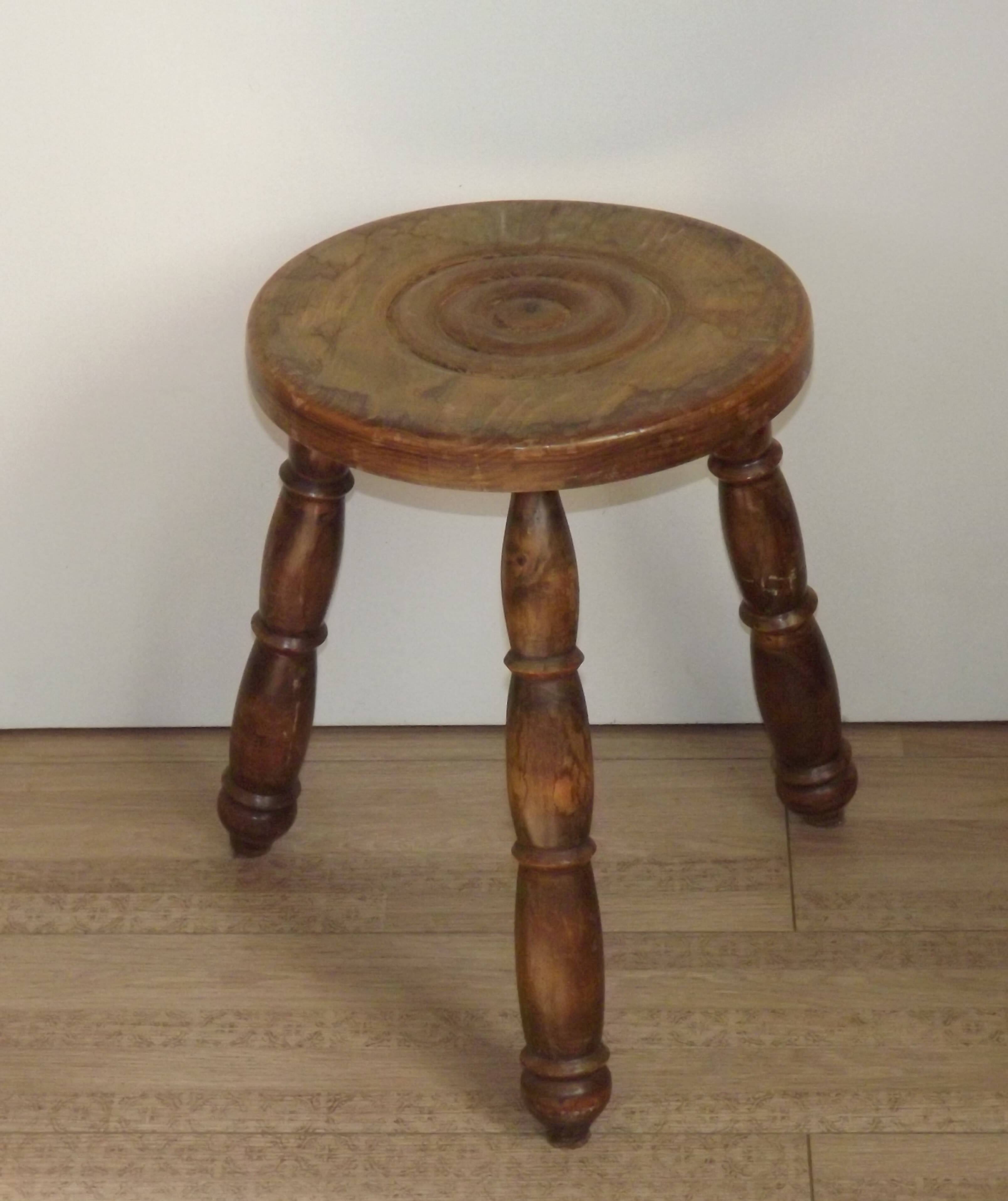 Vintage French Handmade Wooden Milk Stool with 3 Spindle Legs and Bullseye Seat 5311