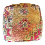 Berber pouf in natural wool