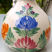 2 vases by Henriot Quimper, 1950 in very good condition.
