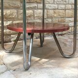 Modernist table-forming table serving