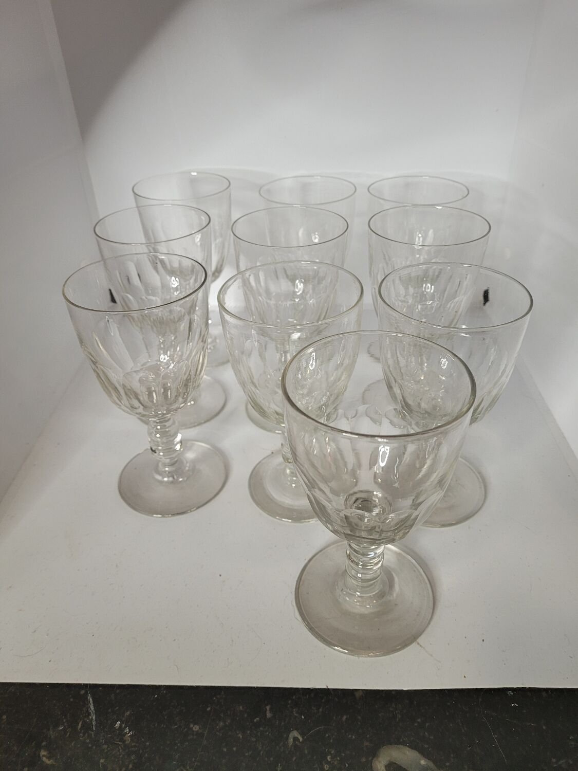 Set of 10 faceted wine or water glasses