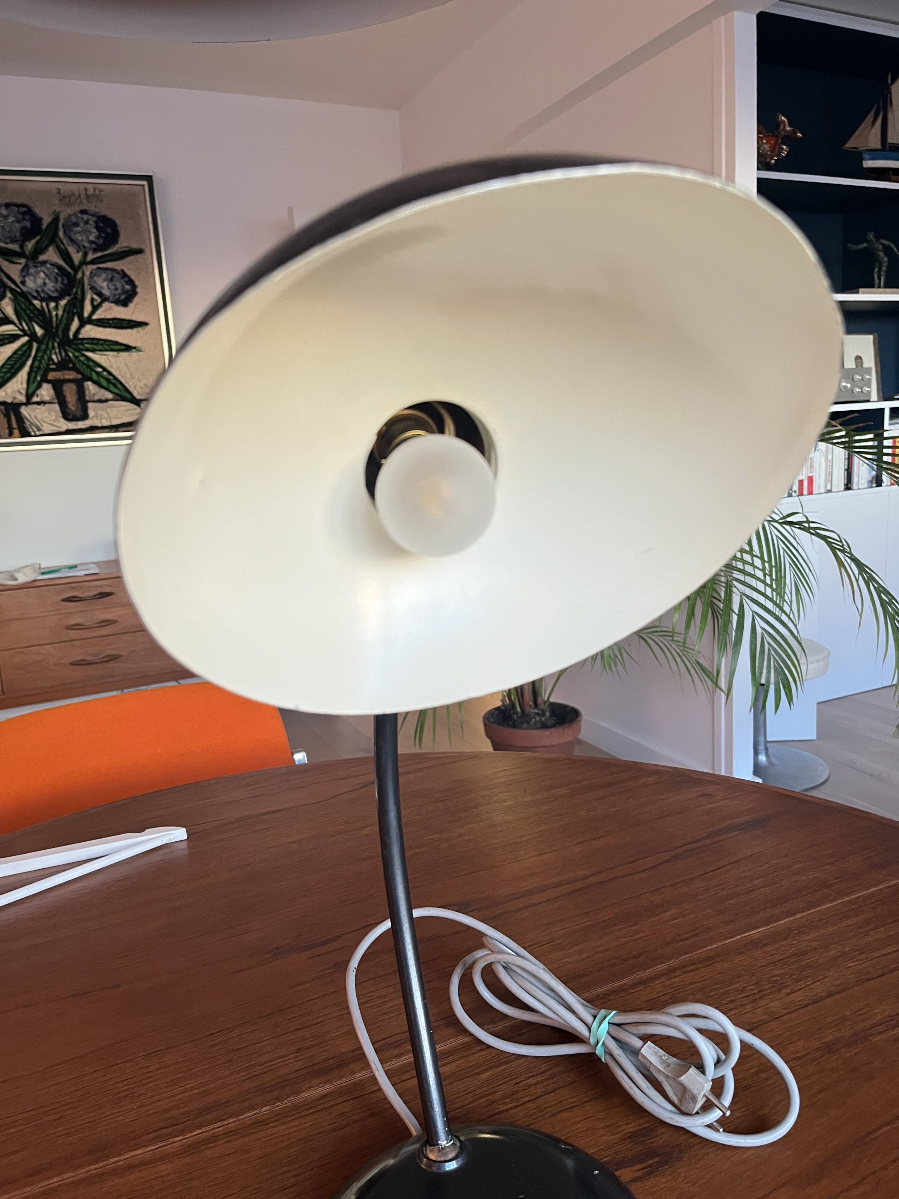 Articulated metal lamp from the 60s-70s.