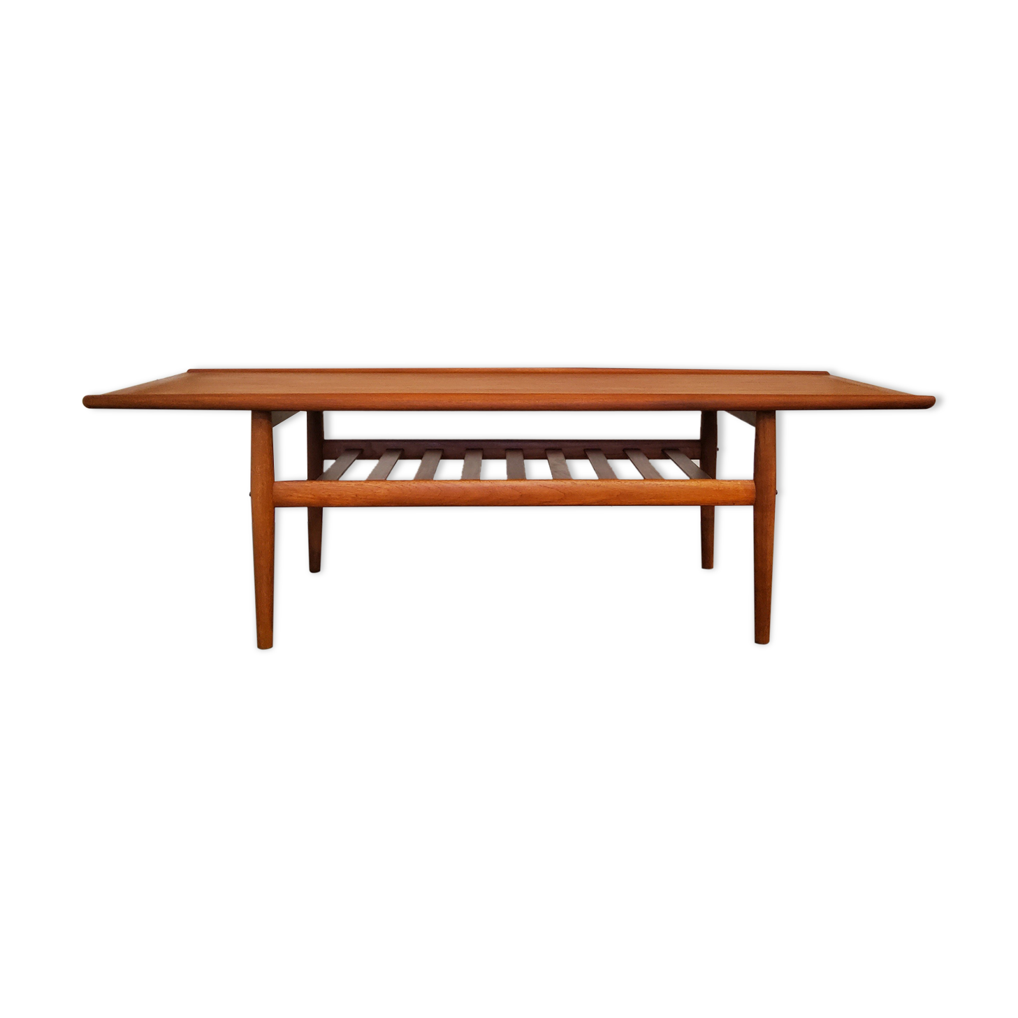 Grete Jalk design coffee table for Glostrup Mobelfabrik Denmark