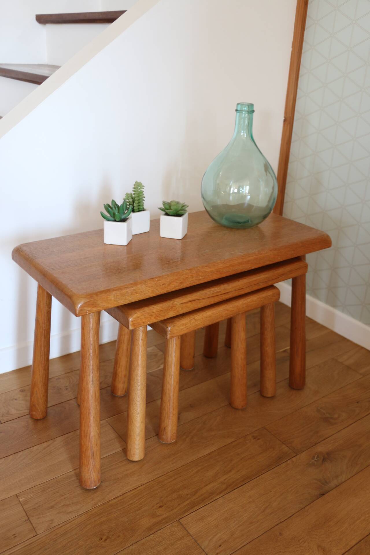 3 light beech nesting tables Meubelfabriek Oisterwijk