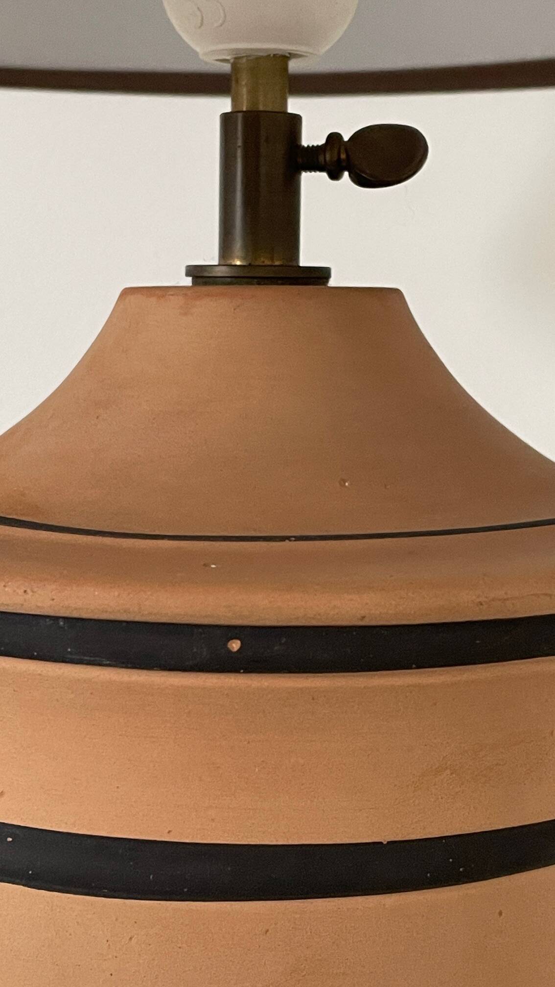 Lampe terracotta façon chanel vintage
