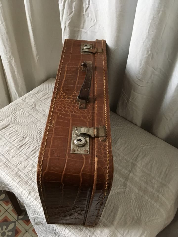 Small suitcase cardboard Brown imitation Croc of the 1950s
