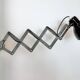 Lampe murale à ciseaux en émail noir industriel, années 1950