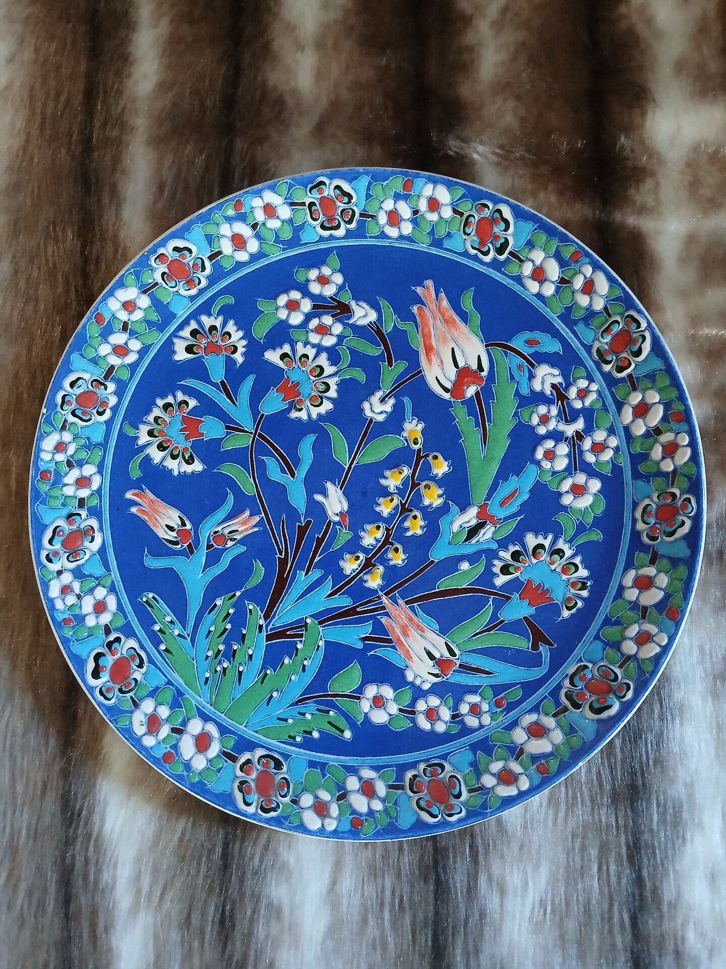 Plat décoratif de Kutahya
