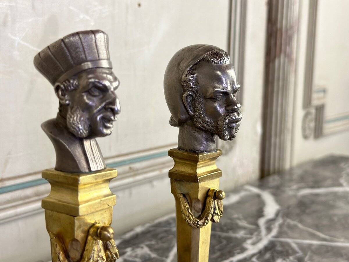 Pair of Abyssinian busts in nickel on gilded bronze and marble bases, 19th century.