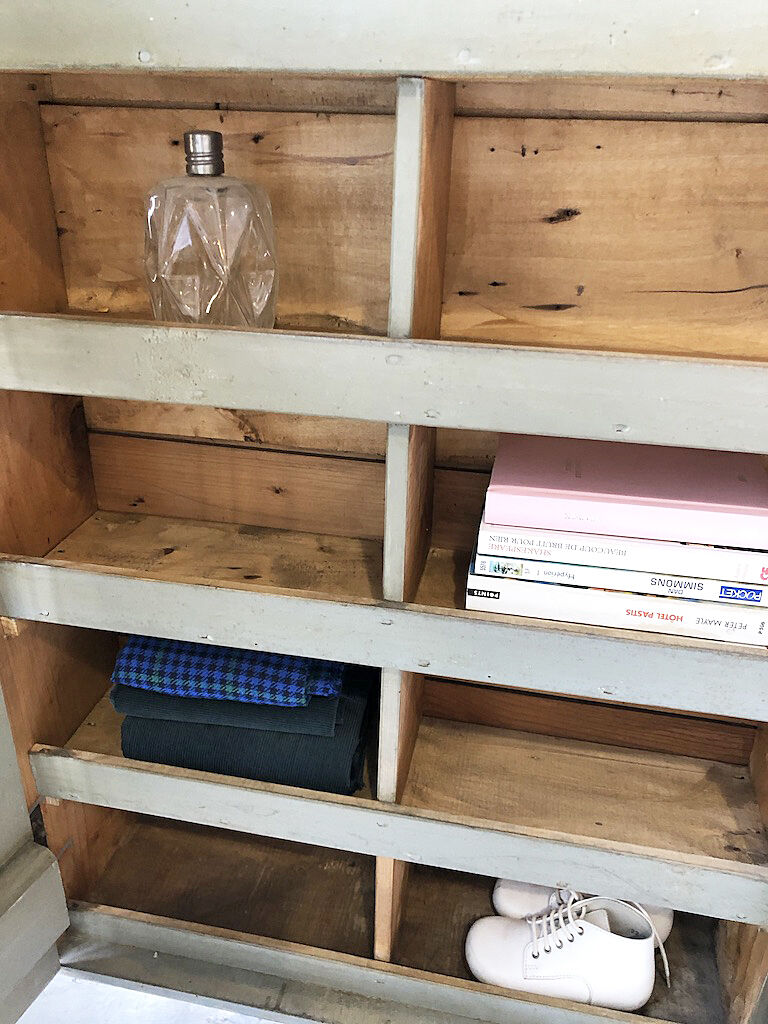 Wall craft furniture