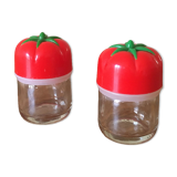 Salt and pepper shaker, tomato-shaped