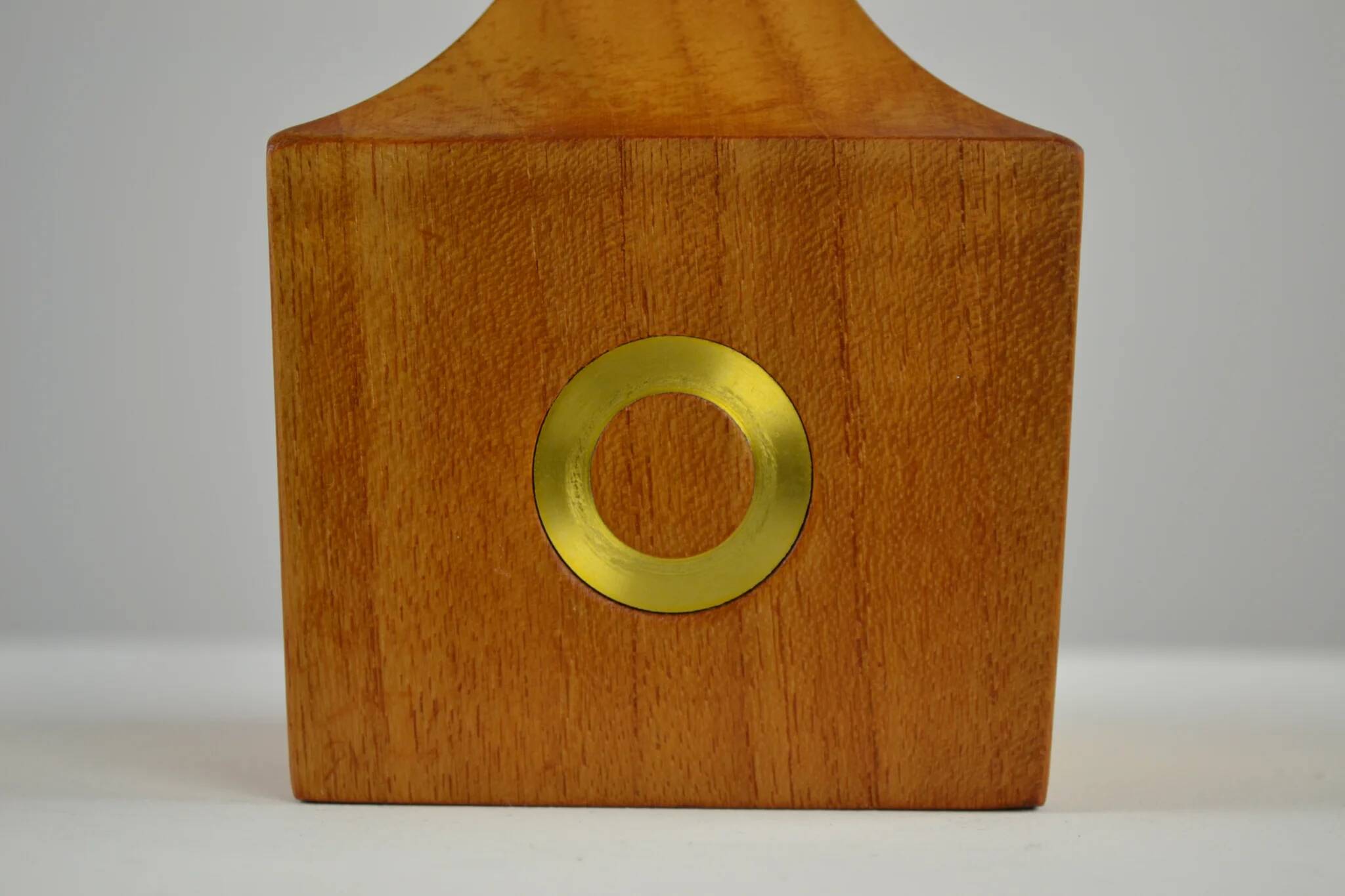 Lampe de table, teck et laiton, années 1960, Suède