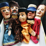 Castelet théâtre de guignol fin 19ème avec 5 marionnettes d'époque + copie d'un livret