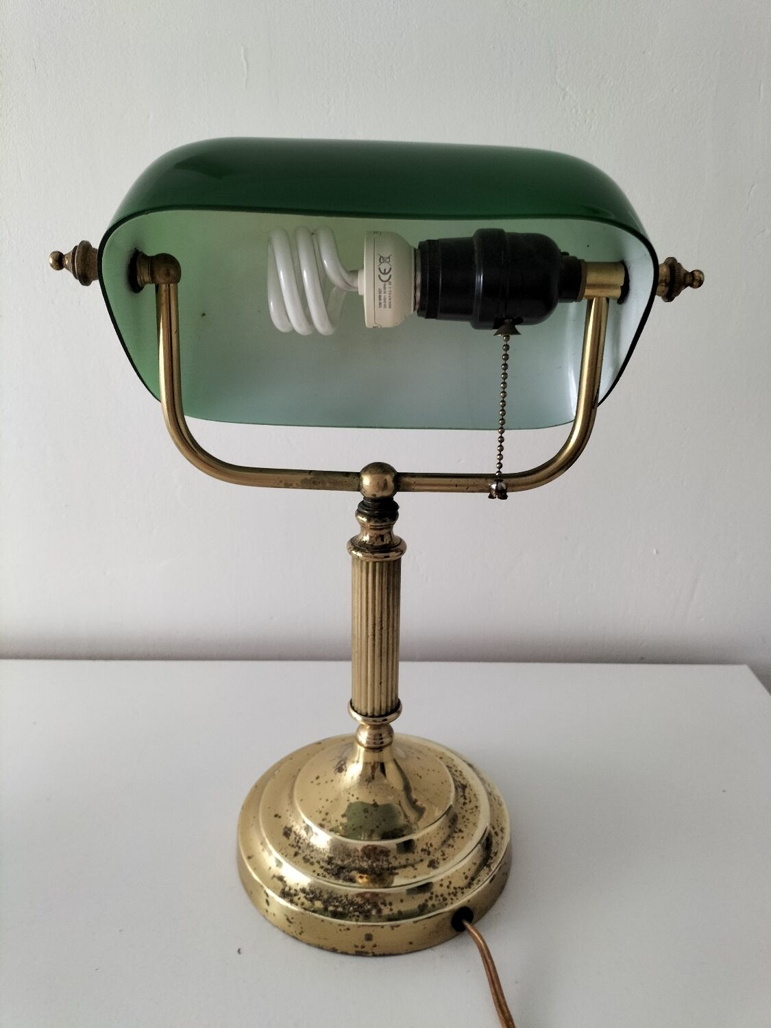 Green banker's lamp