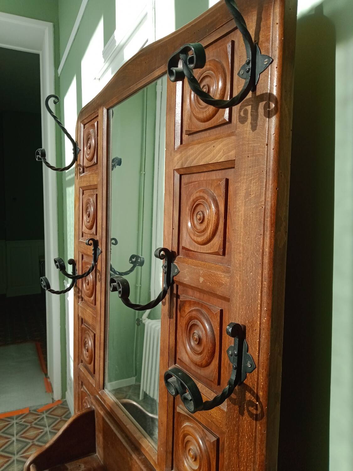 Wooden entrance locker