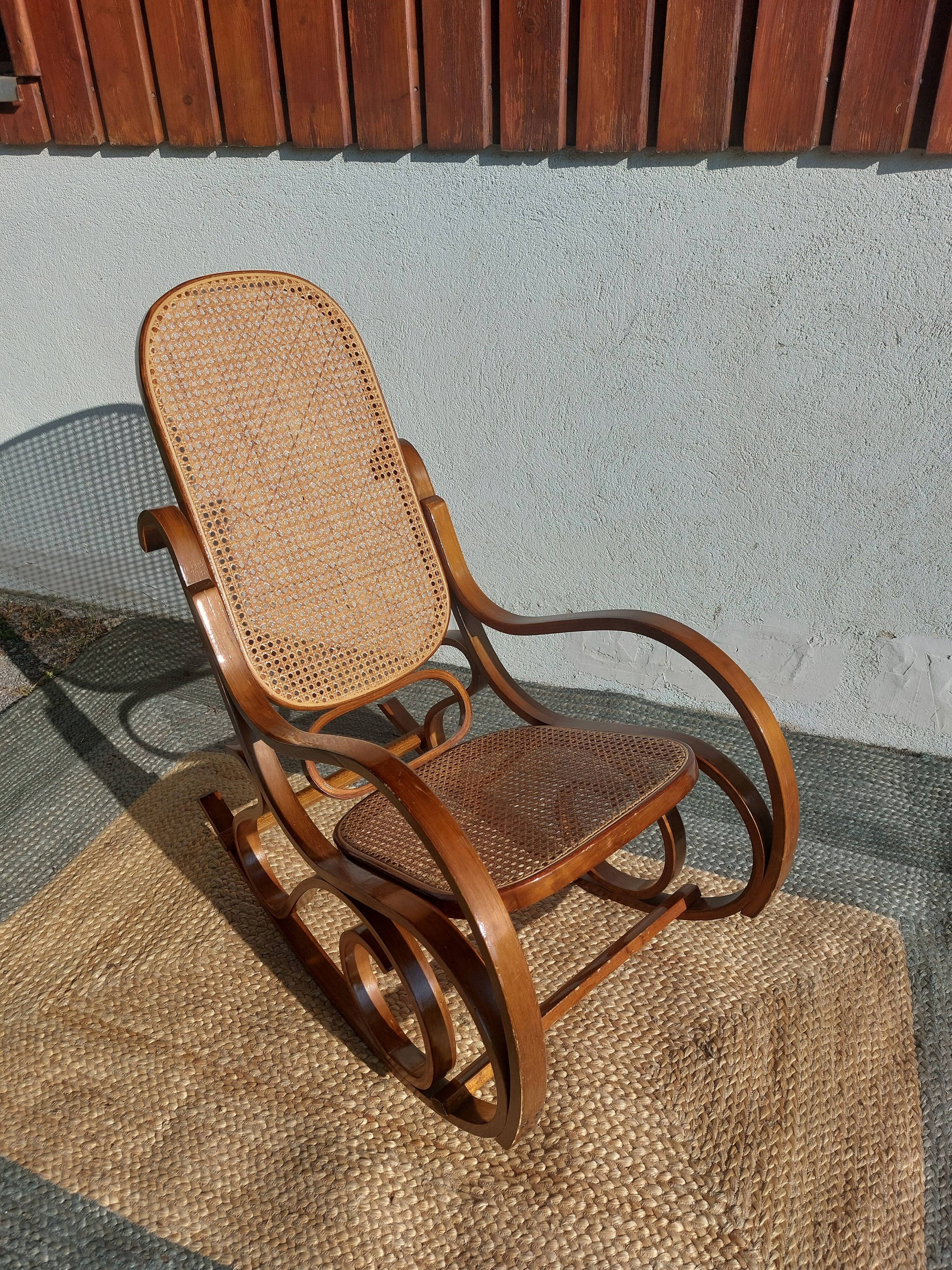 Rocking chair, rocking chair, cane