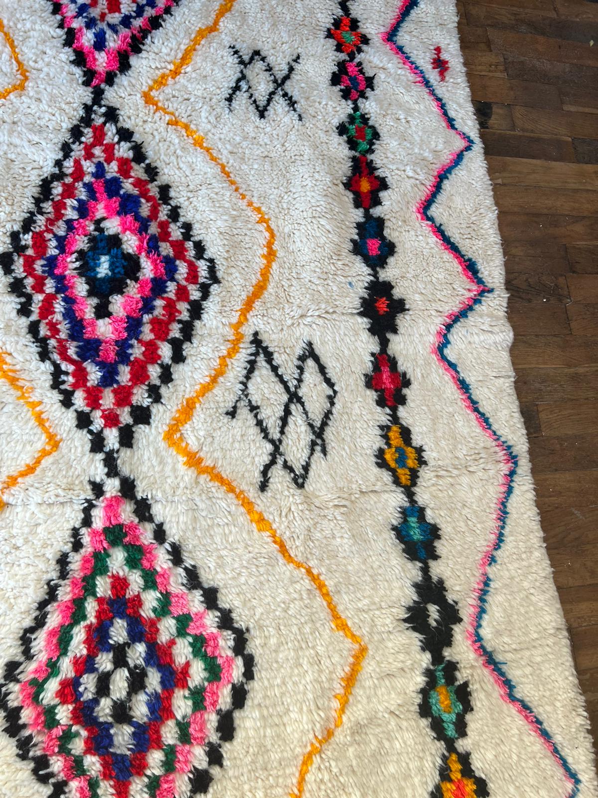 Carpet 142cm x 250cm