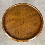 Pedestal table