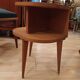 Petit meuble d'appoint, chevet tripode 1950