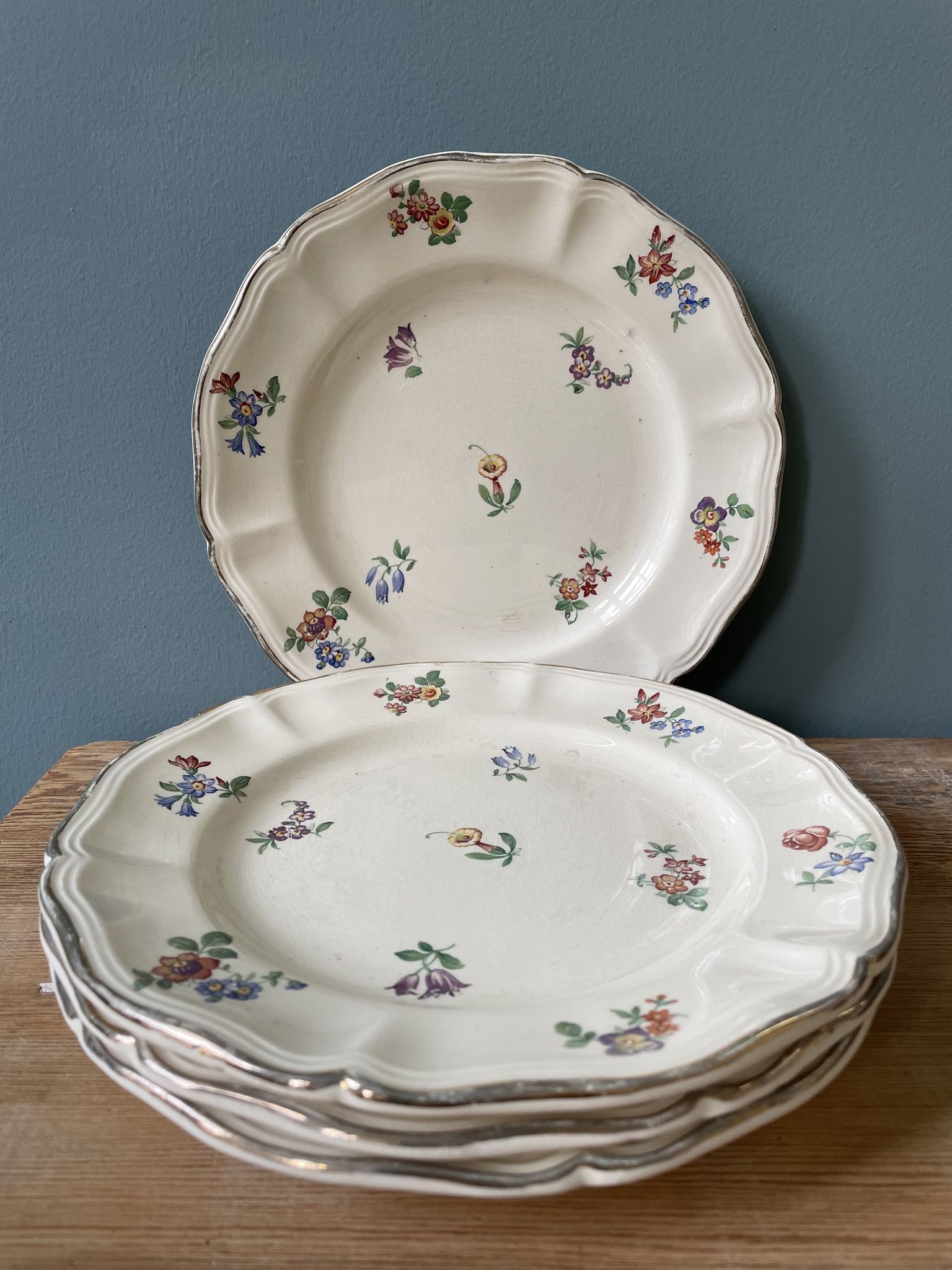 Set of 4 flat plates Sarreguemines France