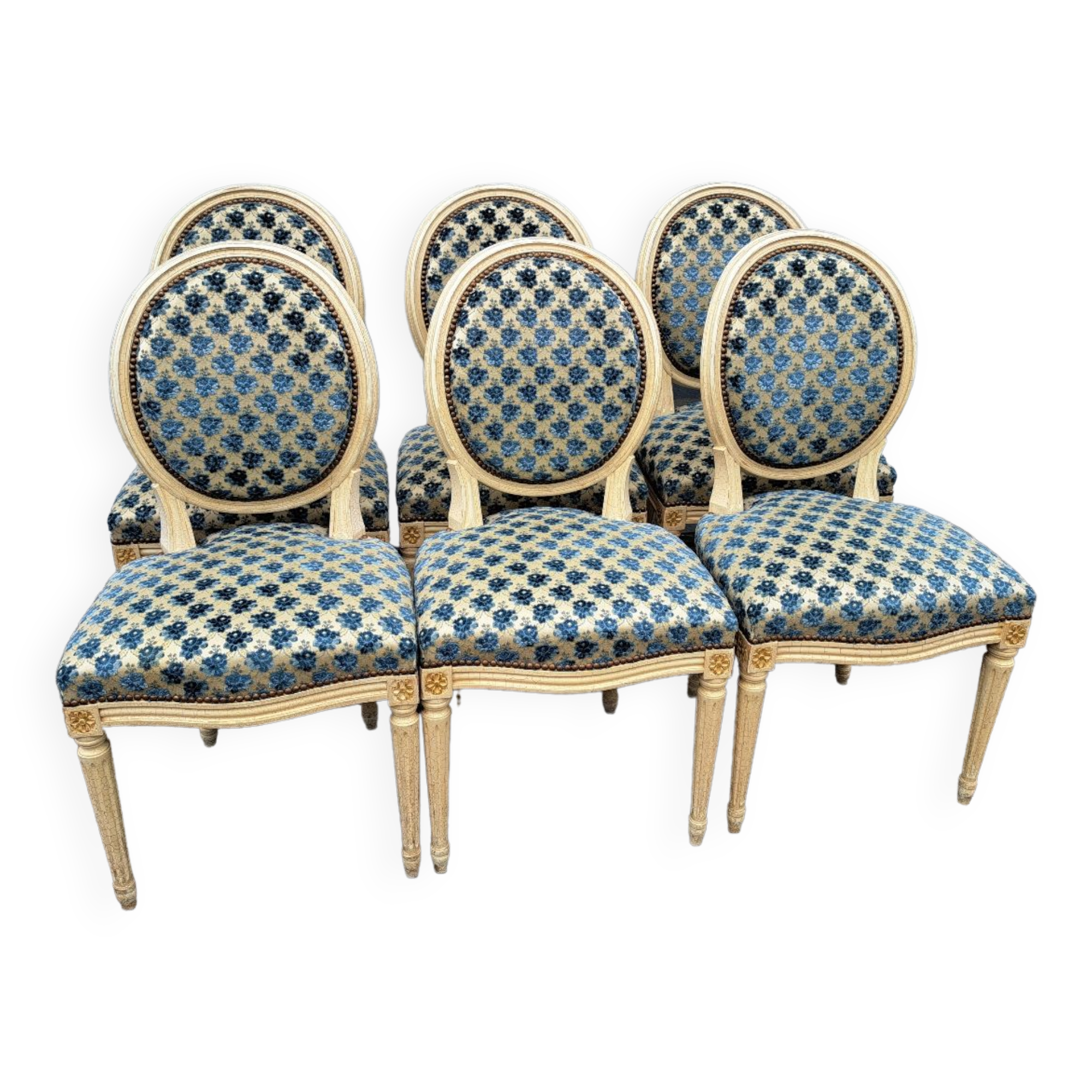 Chaises médaillon