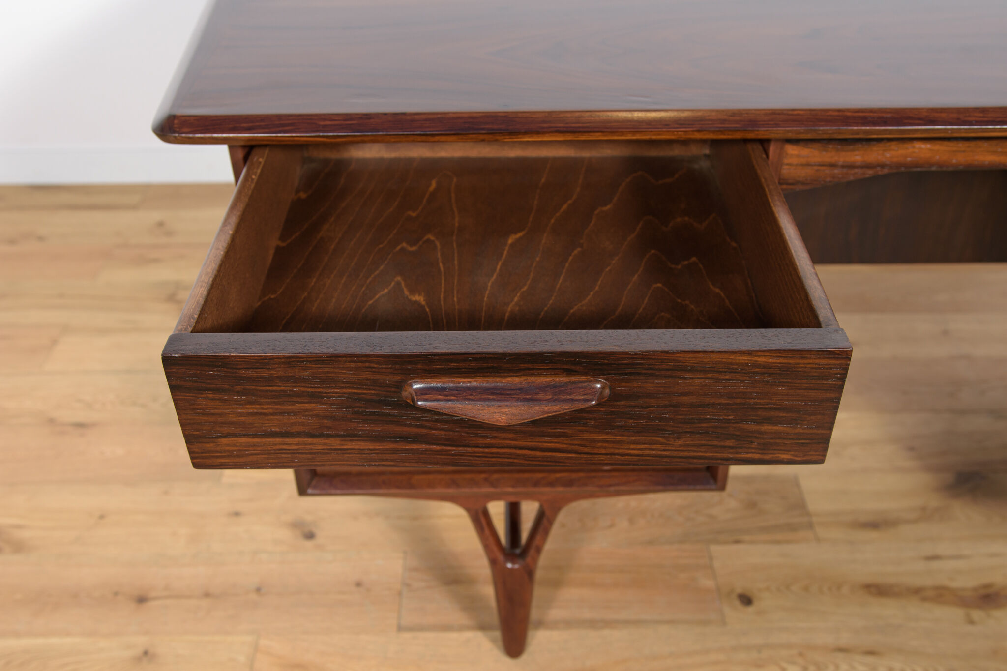Mid-Century Freestanding Rosewood Desk, 1960s