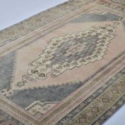Tapis en laine kurde anatolien sku 3088
