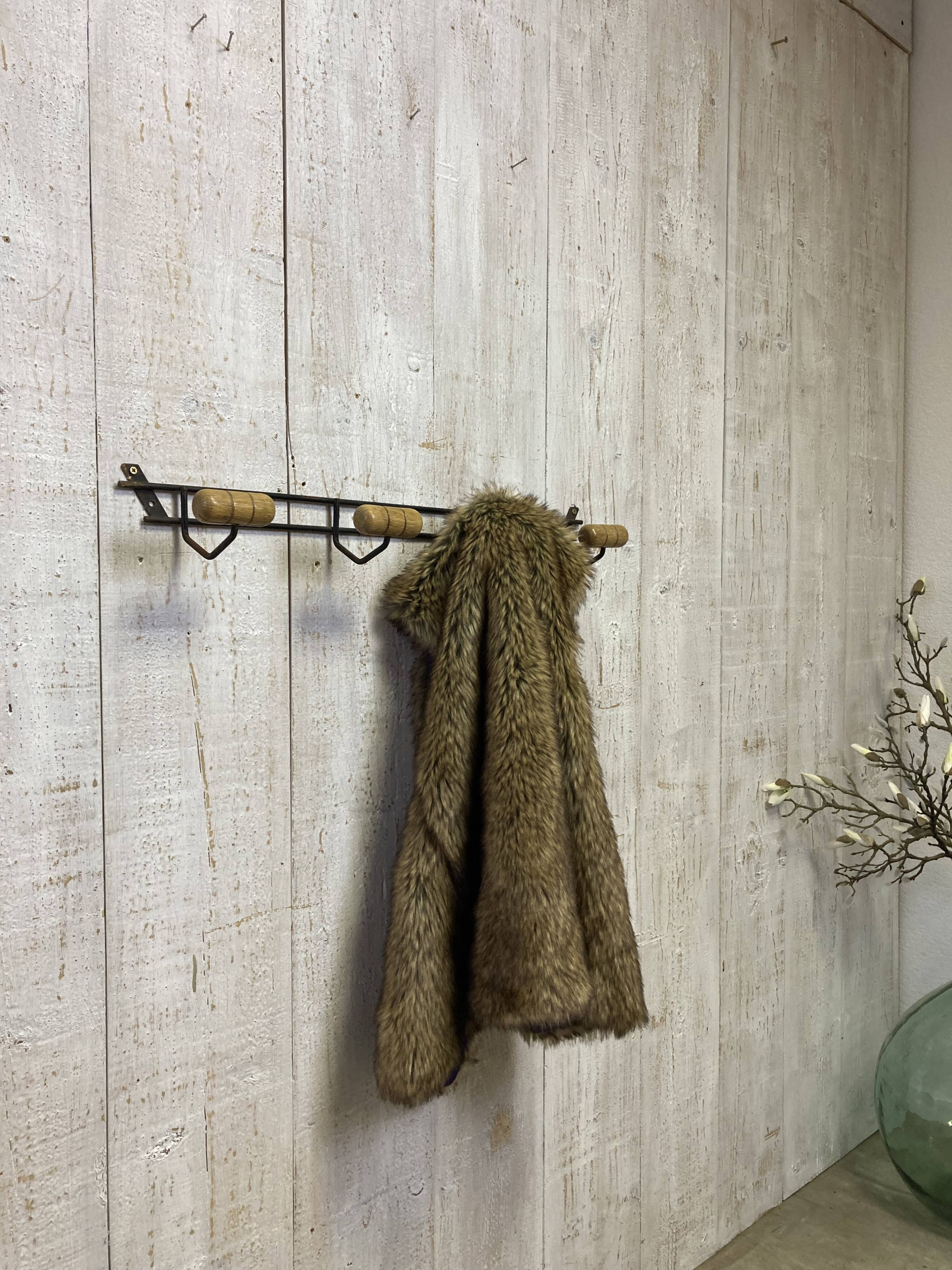 Bistro coat rack