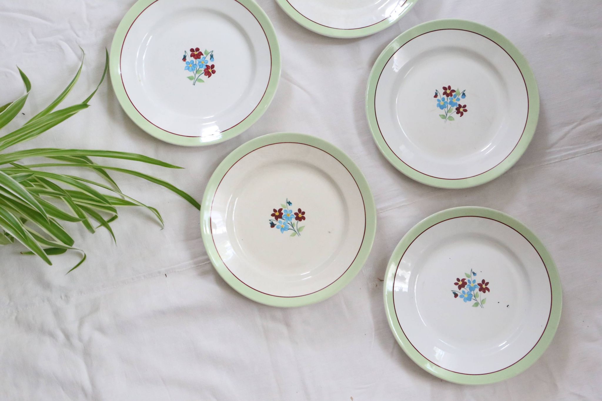 Set of 6 flat plates Moulin des Loups, Nina model, vintage French