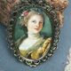 Large medallion frame in brass, 19th century.