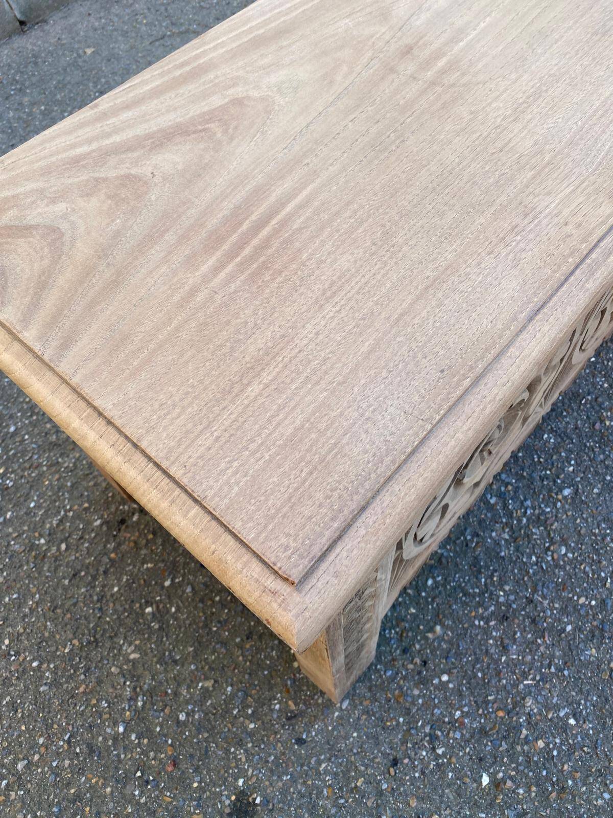 Banc coffre breton du 19ème siècle rénové en chêne massif 155cm