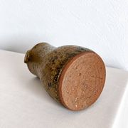 Petit pichet en grès moucheté, poterie artisanale vintage