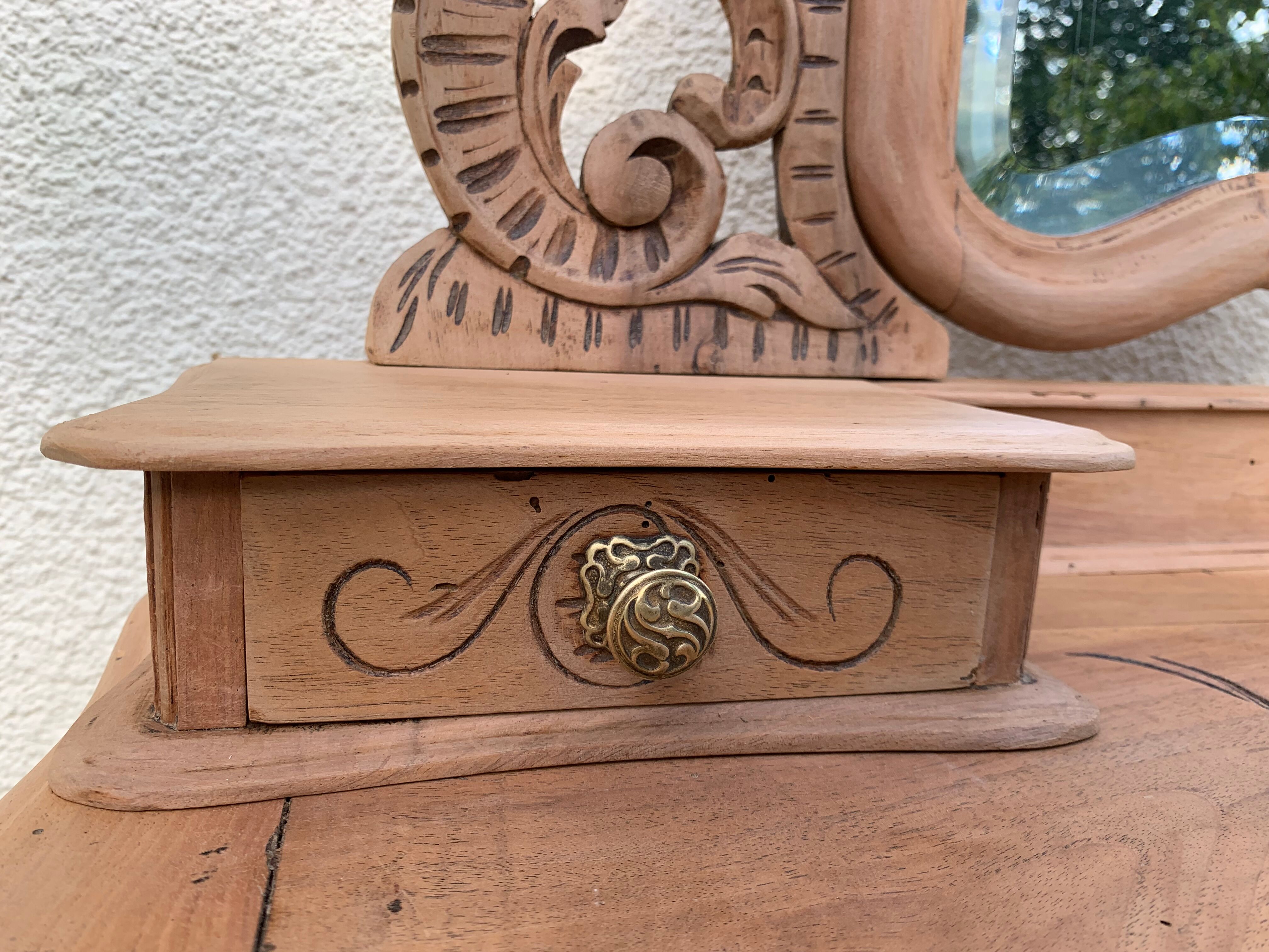 Dressing table raw wood 1900