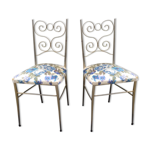 chaises en métal doré