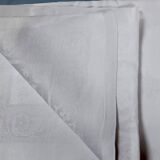 Party tablecloth - 2m30 x 5m30 - white damask monogrammed ct