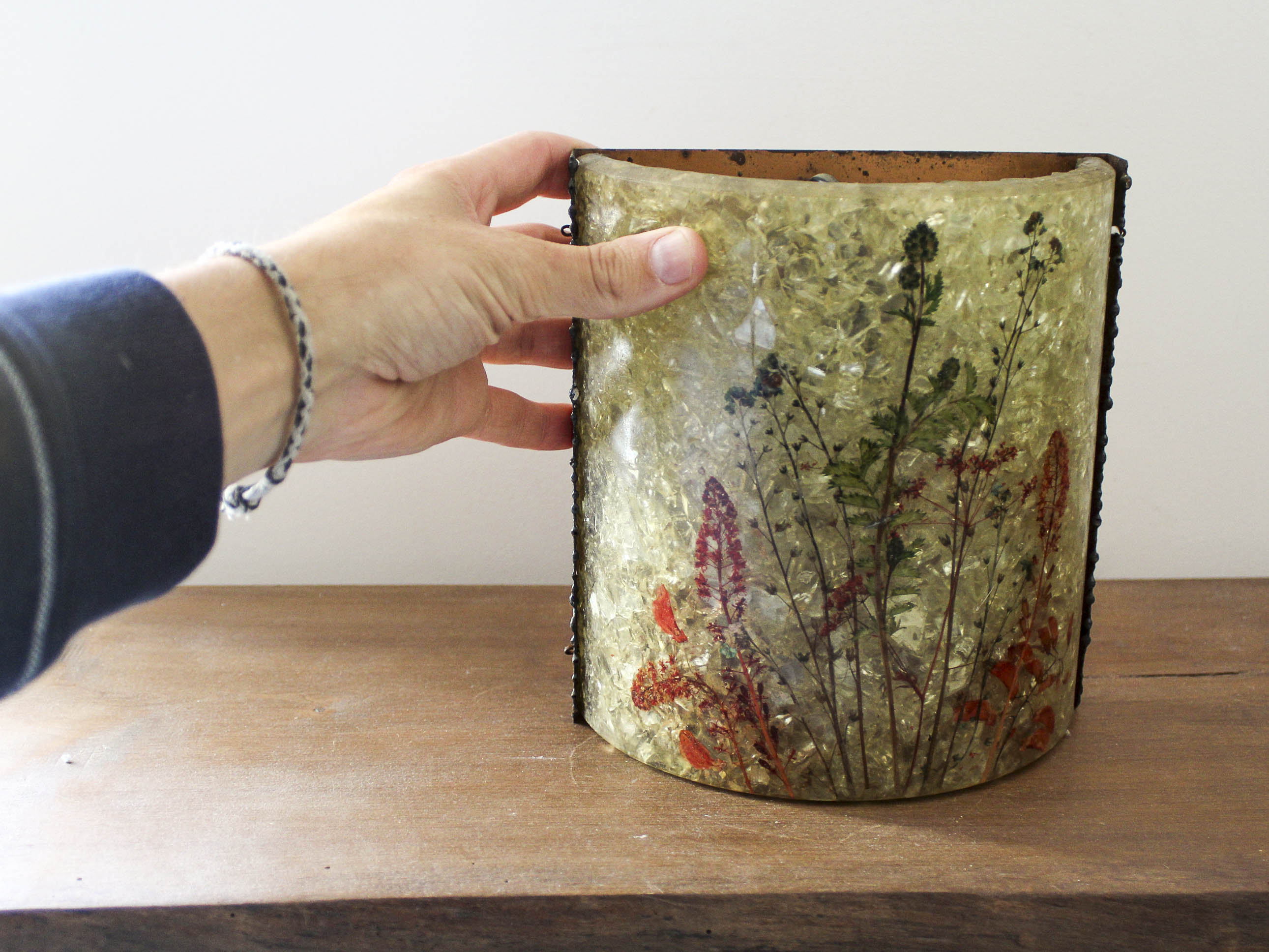 Accolay resin and copper wall lamp