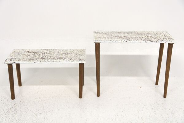 Set de 2 tables en émail, Suède, 1970