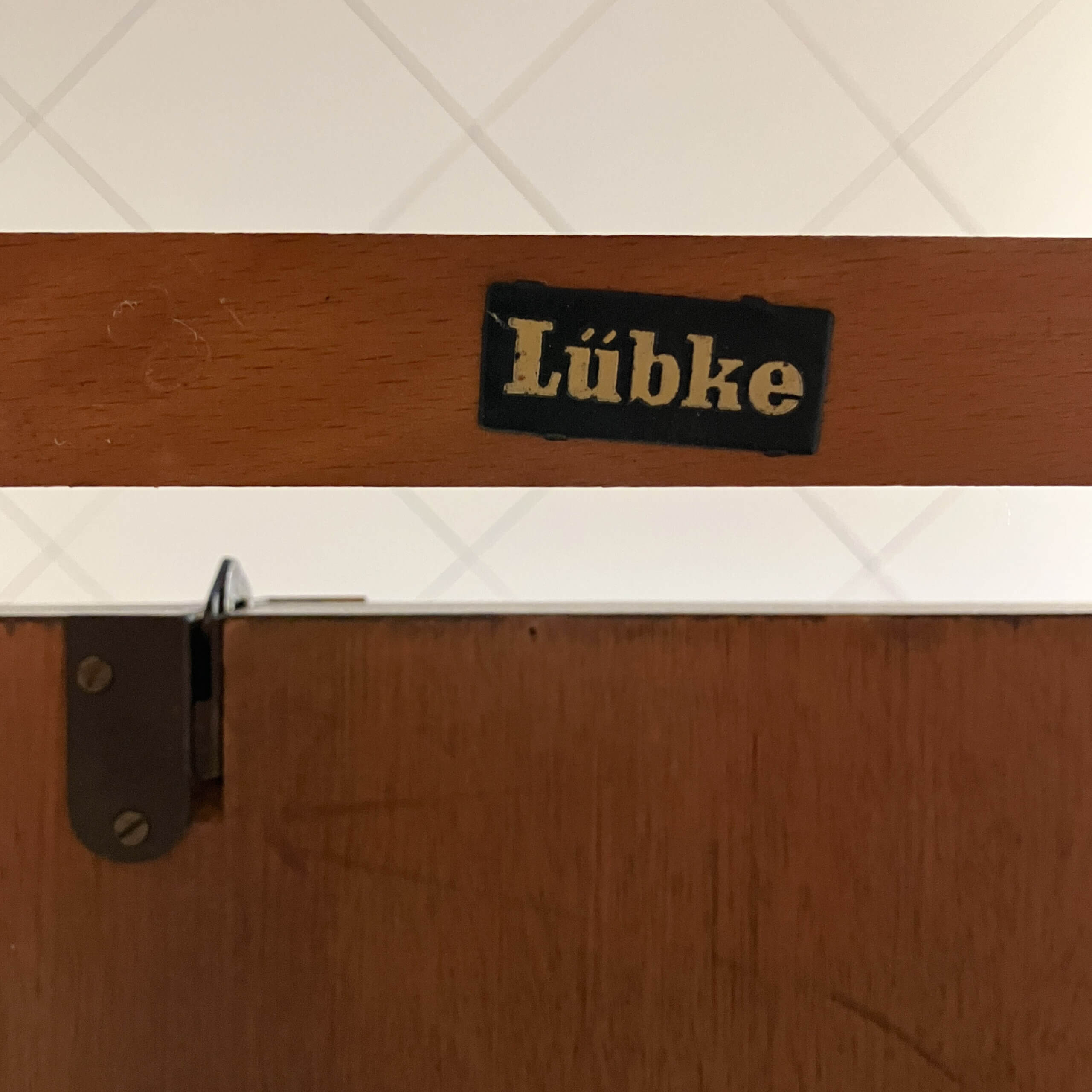 Extendable dining table by Lübke, rosewood, 1960s