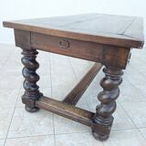 Louis XIII walnut table from the 19th century.