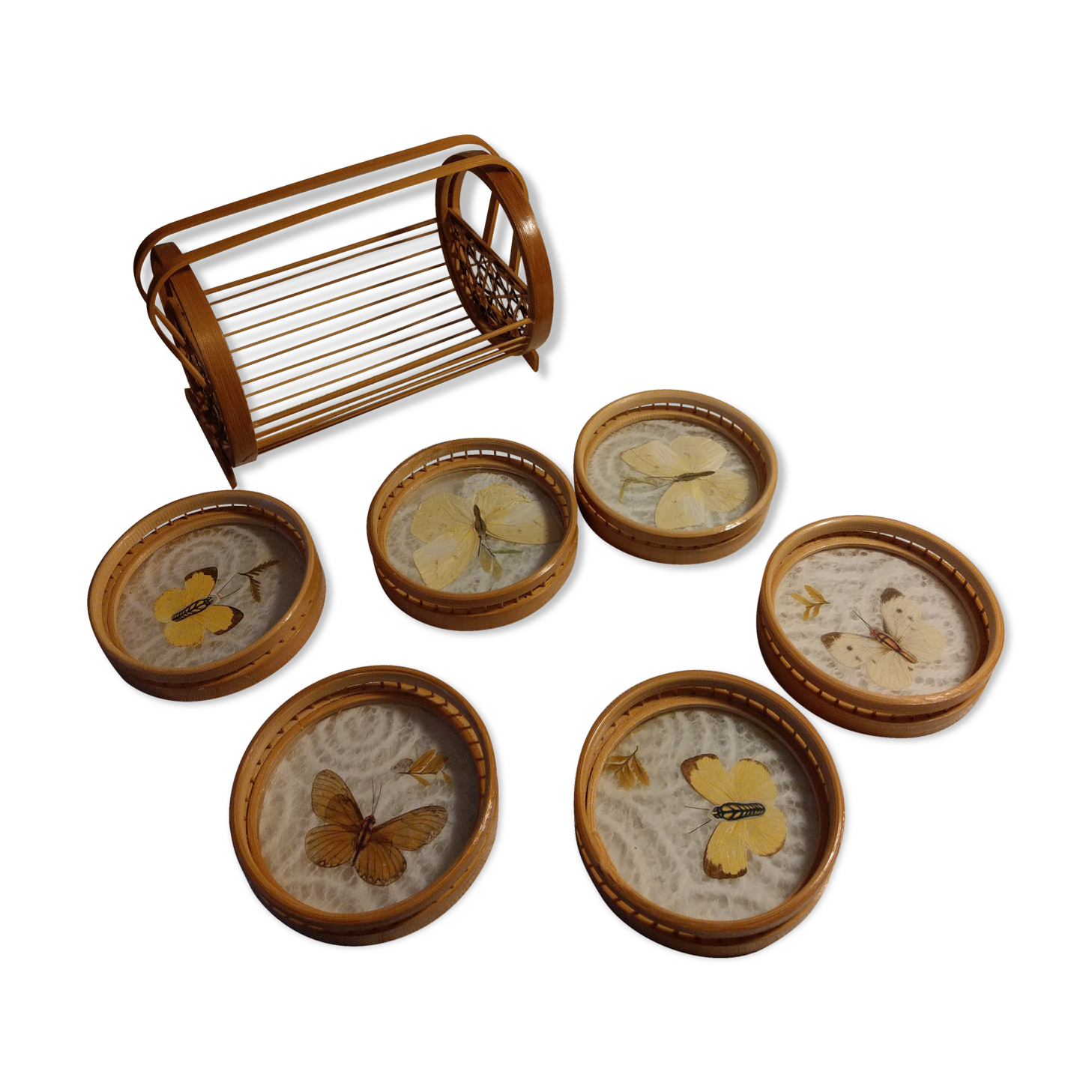 Butterfly glass underside