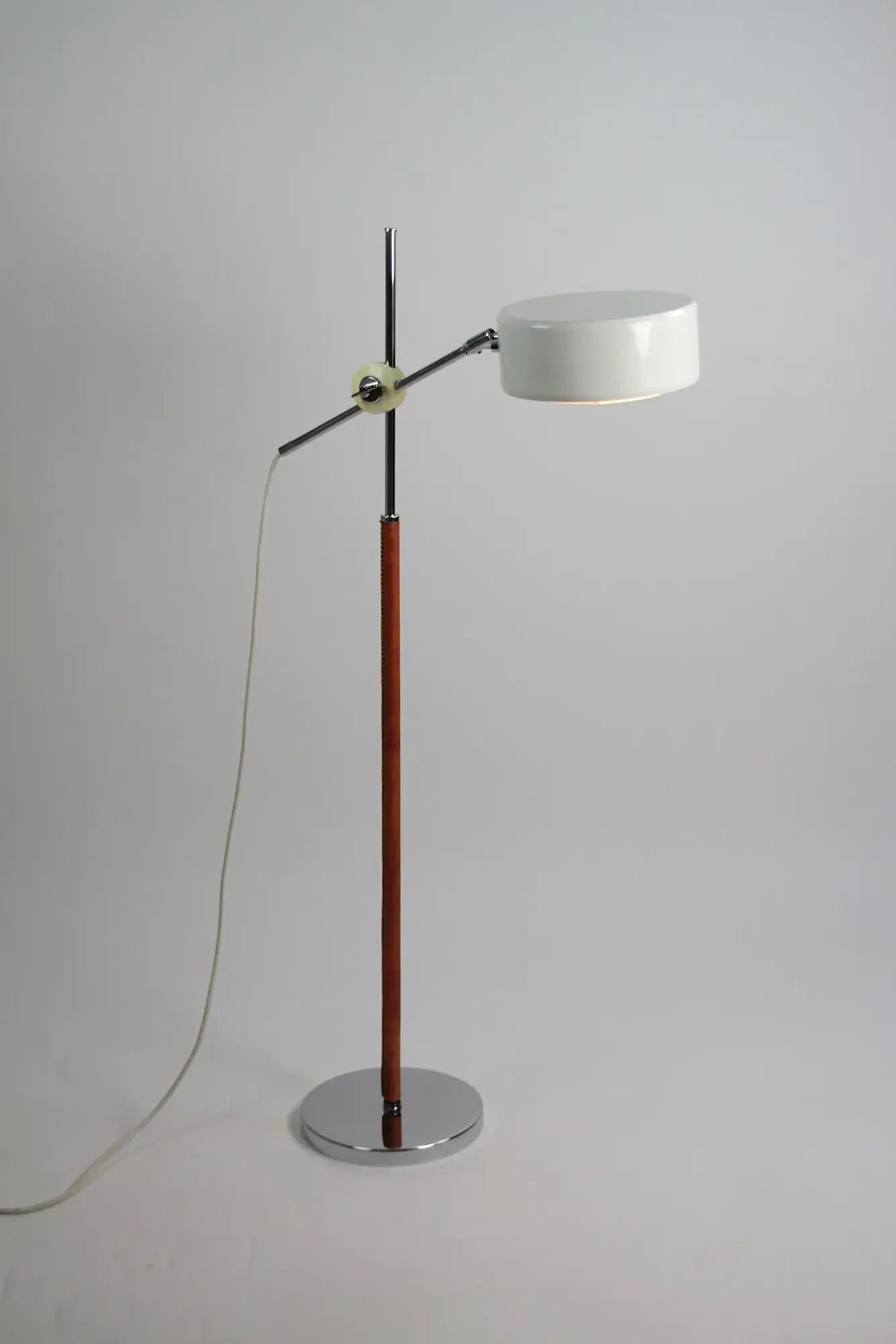 Floor lamp model 591G 2S/J “Simris/Olympia” by Anders Pehrson for Ateljé Lyktan, Sweden, 1960s