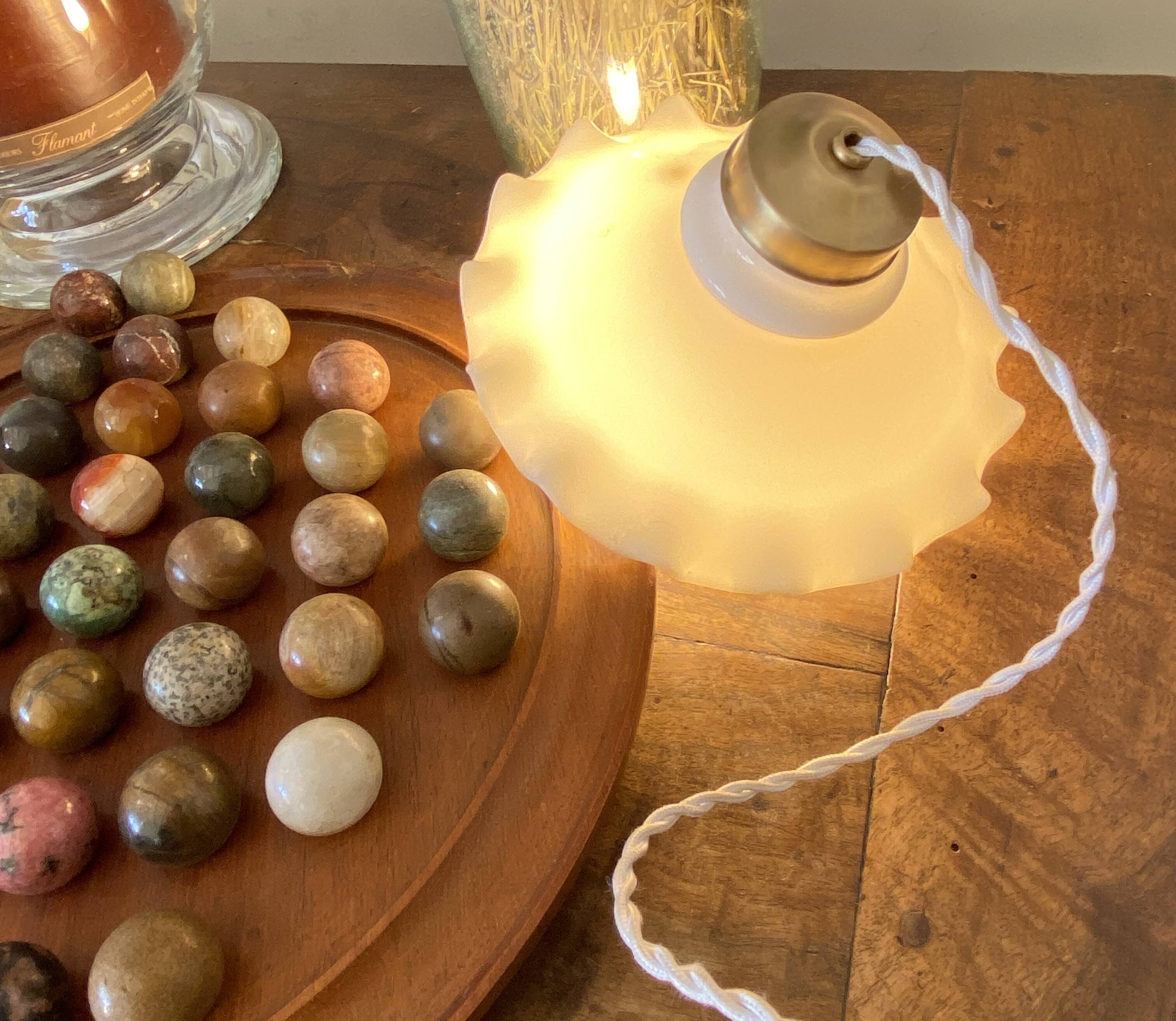 Glass pendant light, 2M fabric cable, porcelain ceiling rose