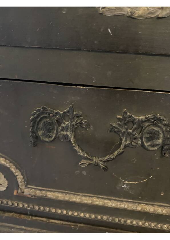 18th century chest of drawers