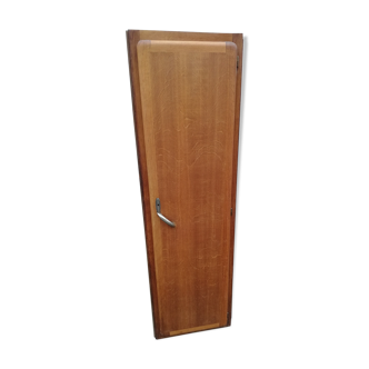 Mado column cabinet door right