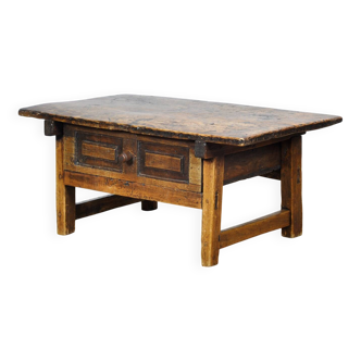 Spanish chestnut table, 17th/18th century