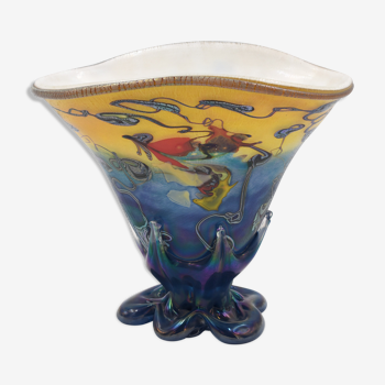 Vase en verre bleu et jaune à col évasé, bernard aconito biot