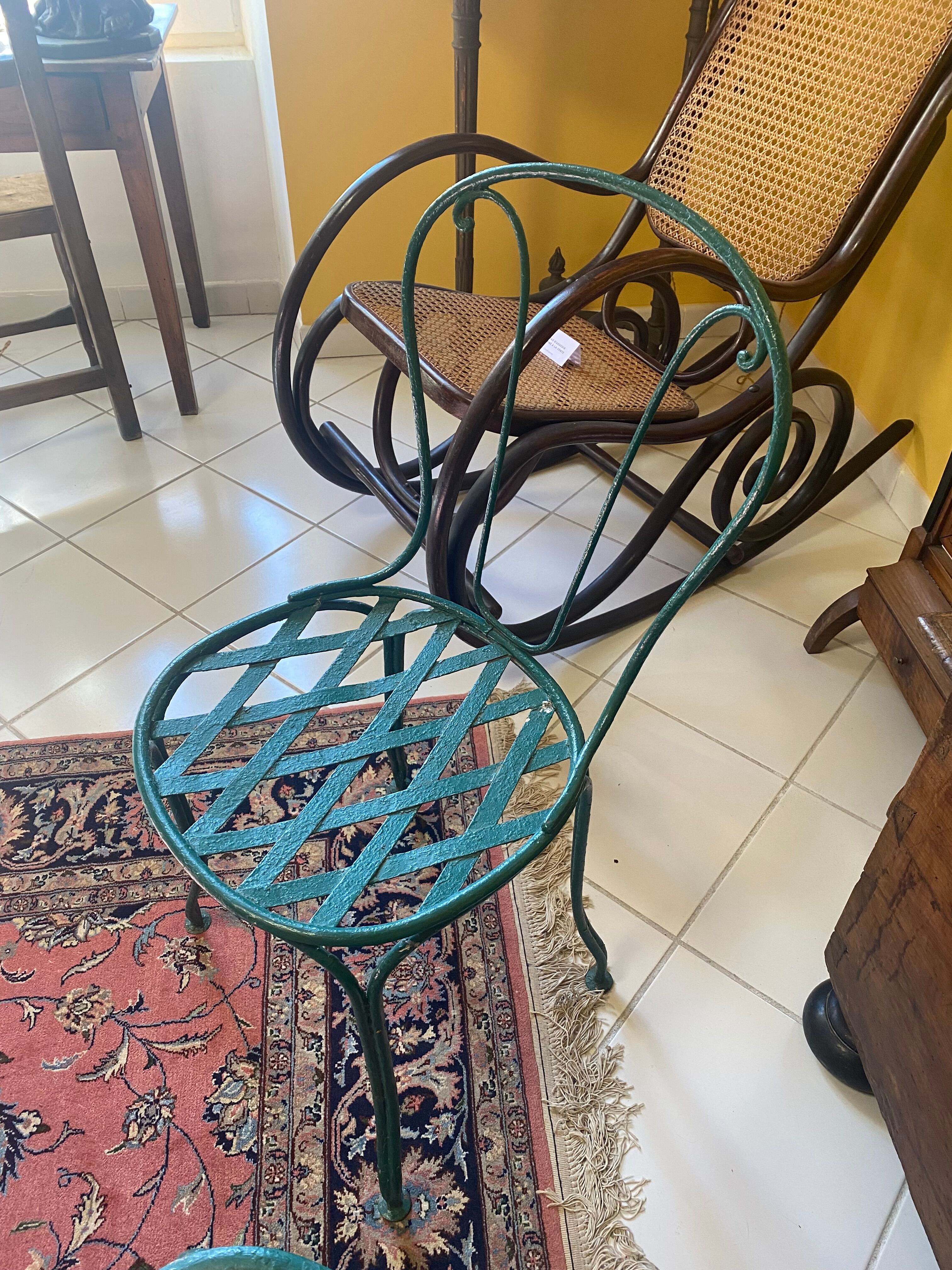 Chaise de jardin en fer forgé 19s